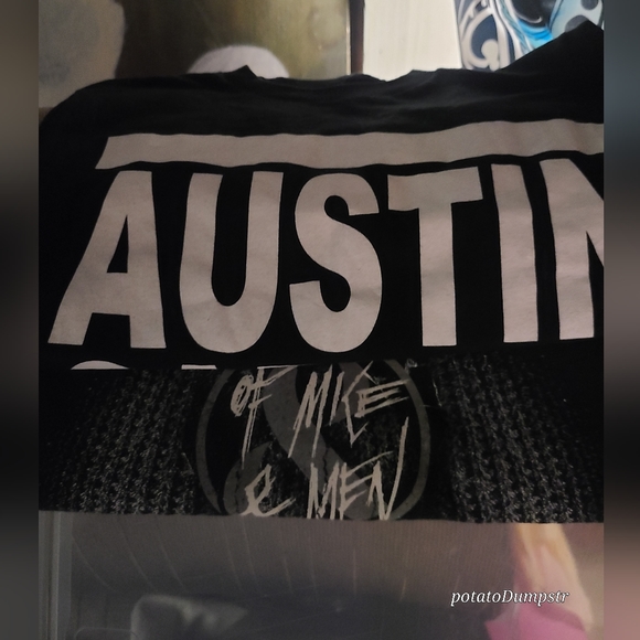 Of mice&men shirt bundle - Picture 6 of 6